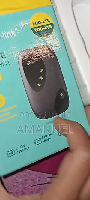 TP-Link M7000 4G LTE Mobile Wi-Fi Pocket Router