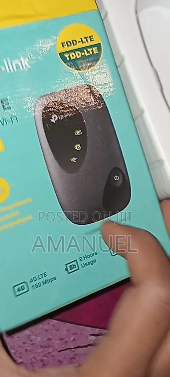 TP-Link M7000 4G LTE Mobile Wi-Fi Pocket Router