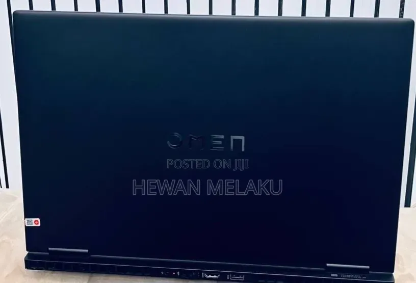 New Laptop HP Omen 16 16GB Intel Core i9 SSD 1T