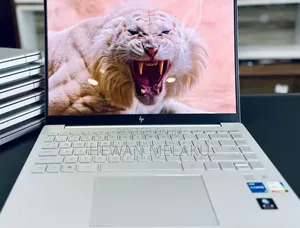 New Laptop HP Pavilion 14 16GB Intel Core i5 SSD 1T
