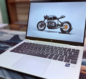 New Laptop HP EliteBook 840 G10 16GB Intel Core i5 SSD 512GB
