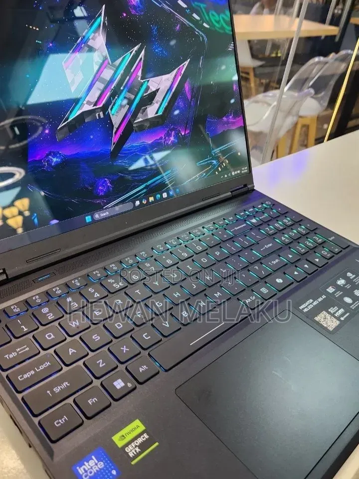 New Laptop Acer Predator Helios Neo 16 16GB Intel Core Ultra 9 SSD 1T