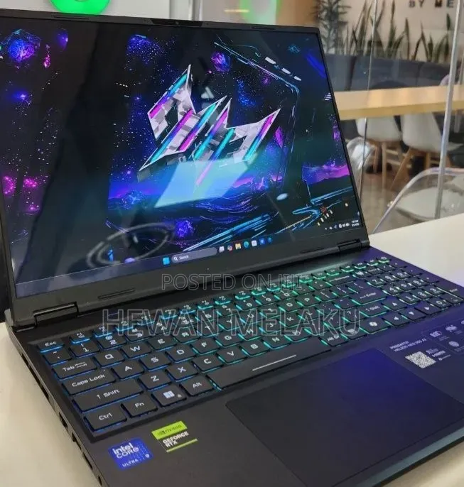 New Laptop Acer Predator Helios Neo 16 16GB Intel Core Ultra 9 SSD 1T