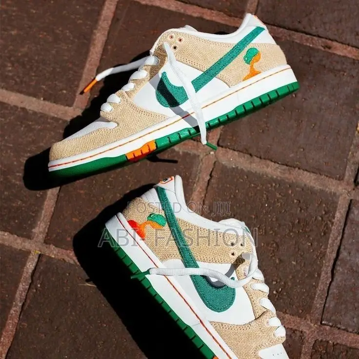 Nike Dunk Low Jarritos – New Arrival (Sizes: 40, 41, 42, 43, 44)