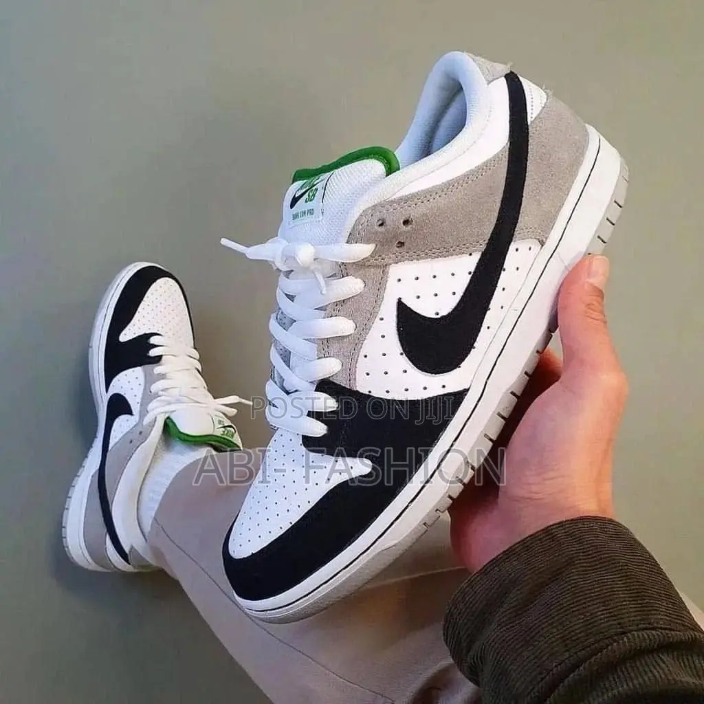 Nike Dunk Low Chlorophyll – New Arrival (Sizes: 40, 41, 42, 43, 44)