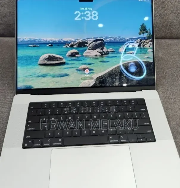 New Laptop Apple MacBook Pro 2021 M1 16GB Apple M1 Pro SSD 1T