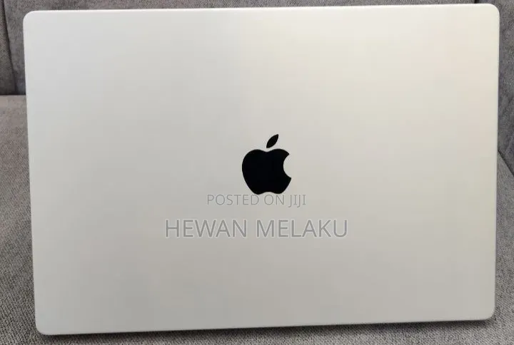 New Laptop Apple MacBook Pro 2021 M1 16GB Apple M1 Pro SSD 1T
