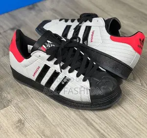 Adidas Superstar Darth Vader – New Arrival (Sizes: 40, 41, 42, 43, 44)