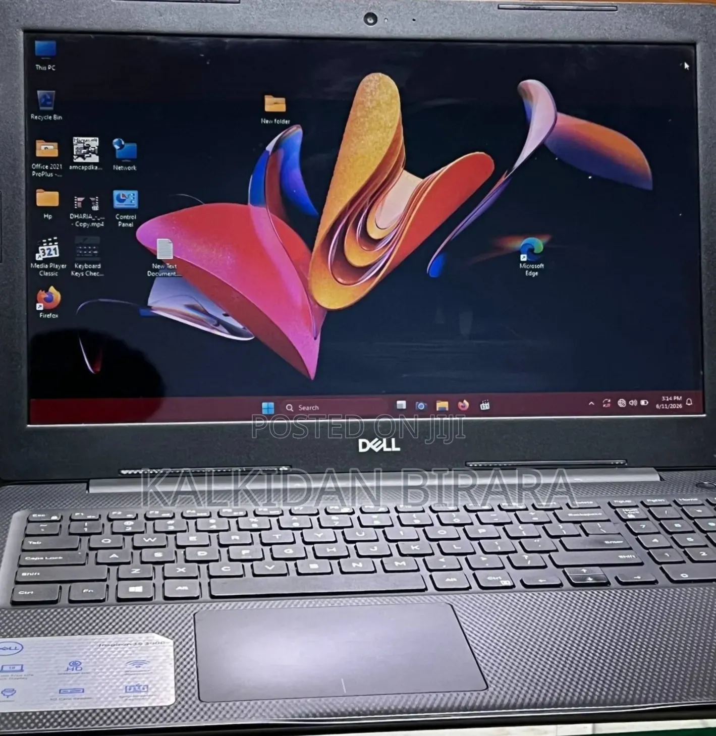 New Laptop Dell Inspiron 15 8GB Intel Core i7 SSD 256GB