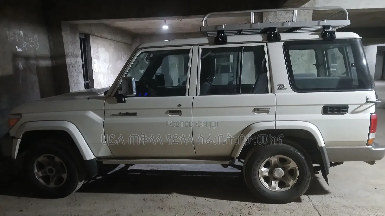 Toyota Land Cruiser 2022 White