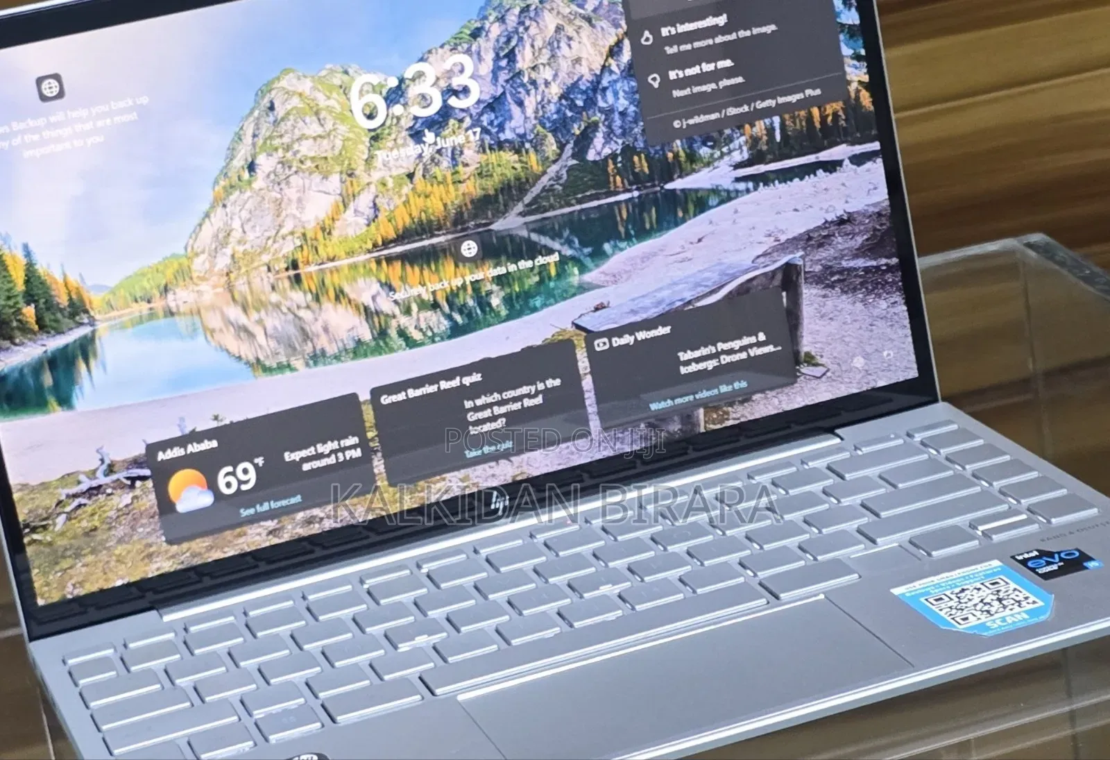New Laptop HP Envy 14 8GB Intel Core i5 SSD 256GB