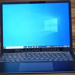 New Laptop Microsoft Surface 16GB Intel Core i7 SSD 256GB