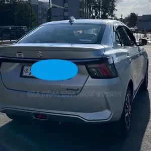 Suzuki Dzire 2025 Silver