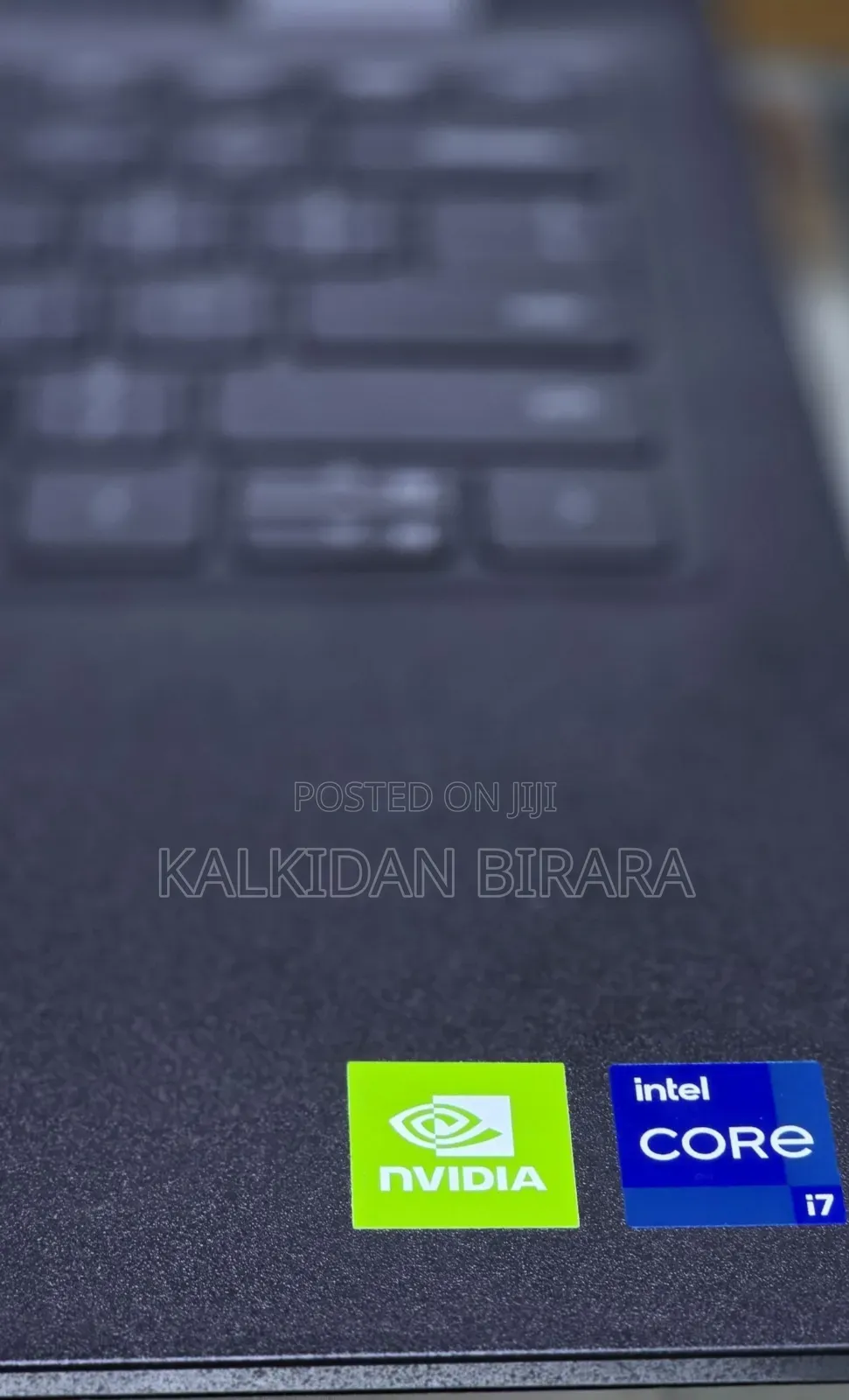 New Laptop Dell Latitude 3300 8GB Intel Core i7 SSD 256GB