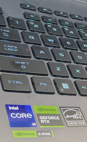 New Laptop Asus ROG Strix G18 16GB Intel Core i9 SSD 1T