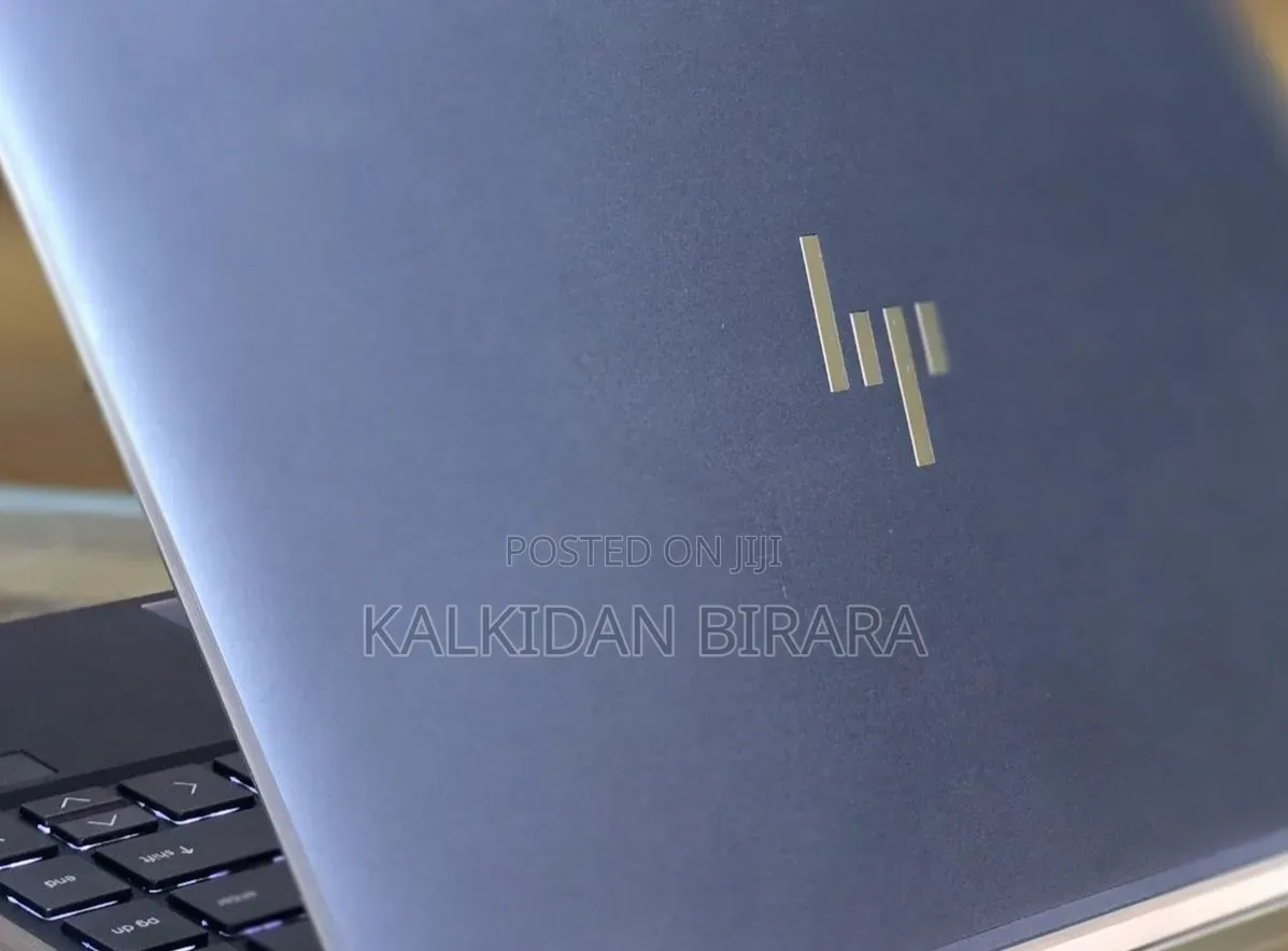 New Laptop HP Spectre X360 16GB Intel Core i7 SSD 512GB