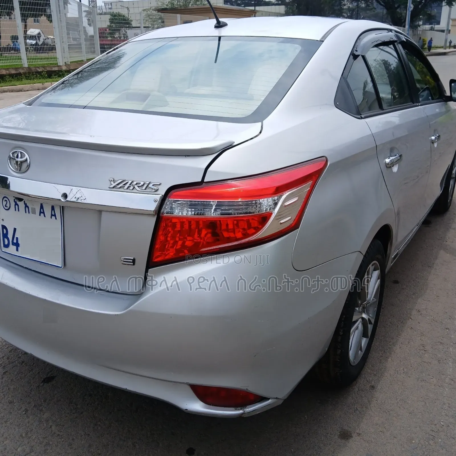 Toyota Yaris 2015 Purple