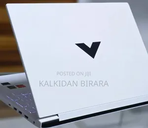 New Laptop HP Victus 15 16GB AMD Ryzen 7 SSD 1T