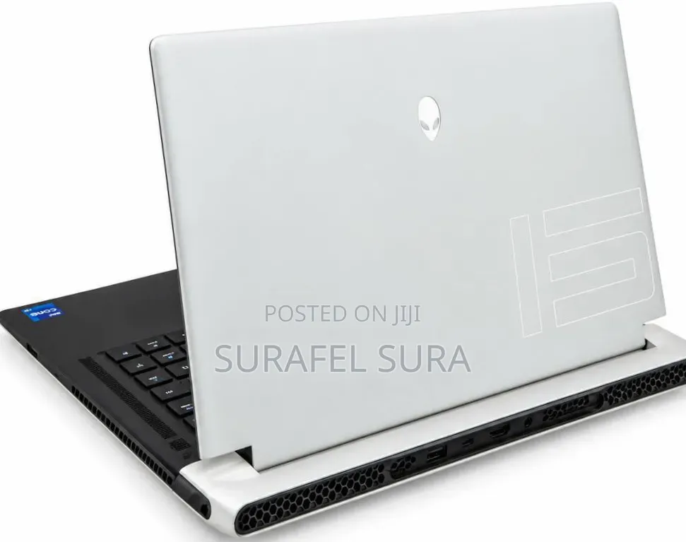New Laptop Dell Alienware Aurora 16 16GB Intel Core i7 SSD 1T