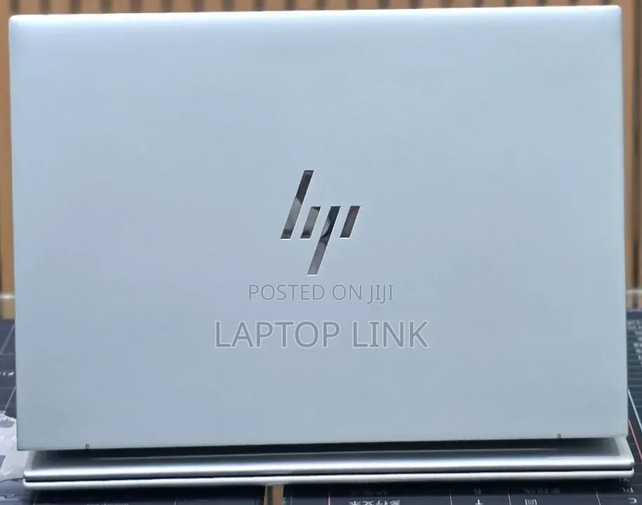 New Laptop HP EliteBook 840 10 16GB Intel Core i7 SSD 512GB