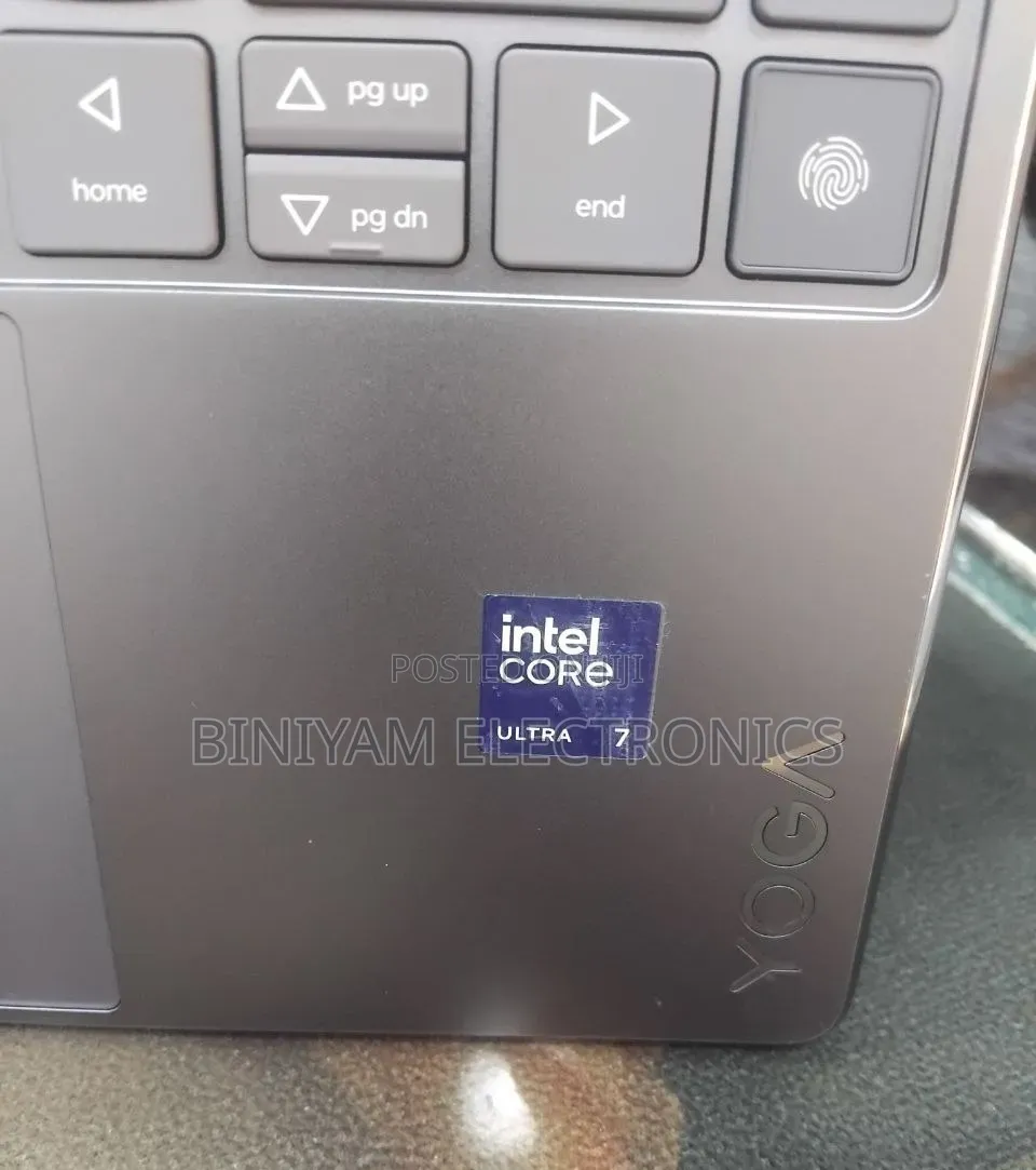 New Laptop Lenovo Yoga 9 16GB Intel Core Ultra 7 SSD 1T