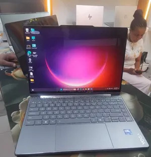 New Laptop Lenovo Yoga 9 16GB Intel Core Ultra 7 SSD 1T