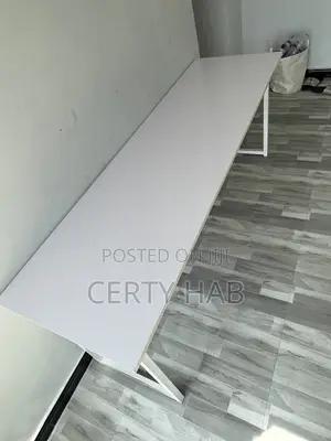 2 Meter Table