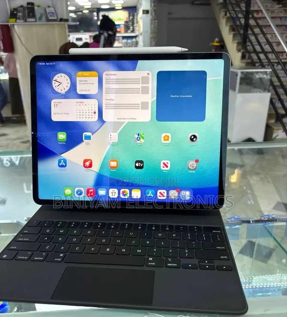 New Apple iPad Pro 12.9 (2022) 256 GB