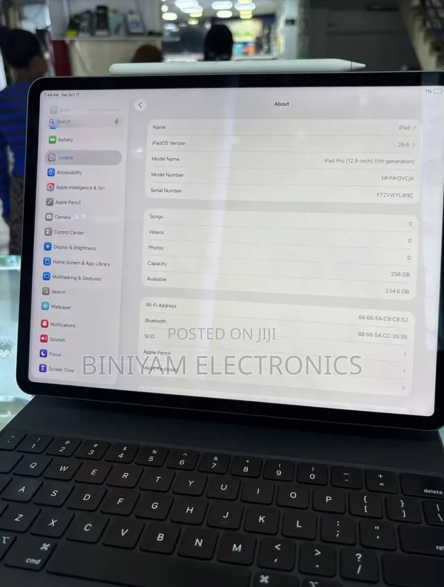 New Apple iPad Pro 12.9 (2022) 256 GB