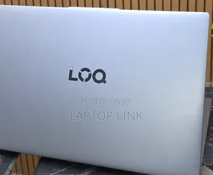 New Laptop Lenovo LOQ 15IRH8 12GB Intel Core i5 SSD 512GB