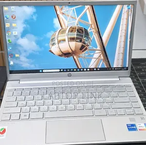 New Laptop HP Pavilion 14 8GB Intel Core i5 SSD 512GB