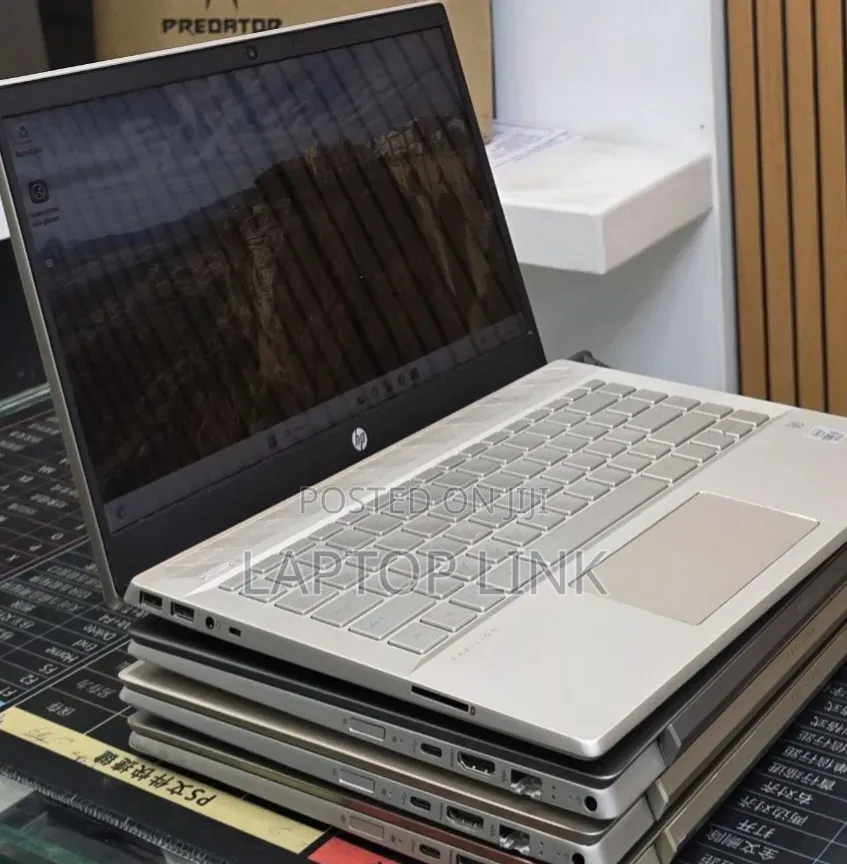 New Laptop HP Pavilion 14 16GB Intel Core i5 SSD 512GB