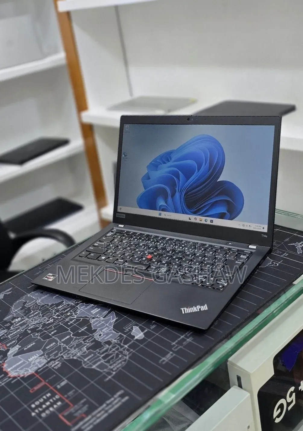 New Laptop Lenovo ThinkPad T14s G4 16GB AMD Ryzen 5 SSD 512GB