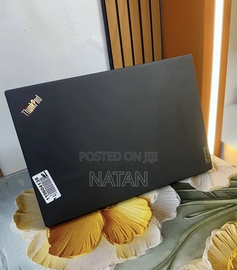 New Laptop Lenovo ThinkPad T14s Gen 2 16GB Intel Core i5 SSD 512GB