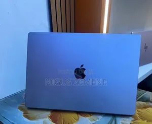 New Laptop Apple MacBook Pro 2021 M1 32GB Apple M1 Pro SSD 512GB