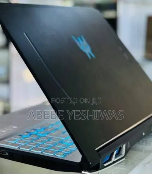 New Laptop Acer Predator Helios 300 16GB Intel Core i7 SSD 512GB
