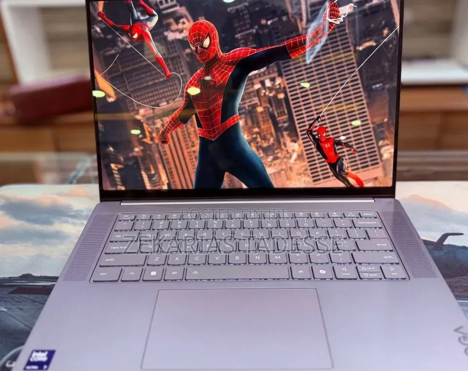 New Laptop Lenovo ThinkPad Yoga 16GB AMD Ryzen 7 SSD 512GB