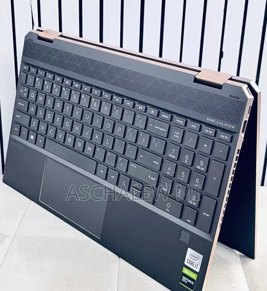 New Laptop HP Spectre X360 16GB Intel Core i7 SSD 1T