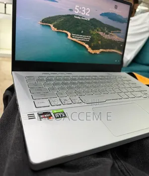 New Laptop Asus ROG Zephyrus G14 16GB AMD Ryzen 9 SSD 512GB