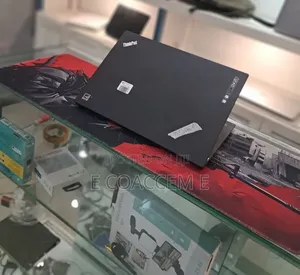New Laptop Lenovo ThinkPad t495s 8GB AMD Ryzen 5 SSD 256GB