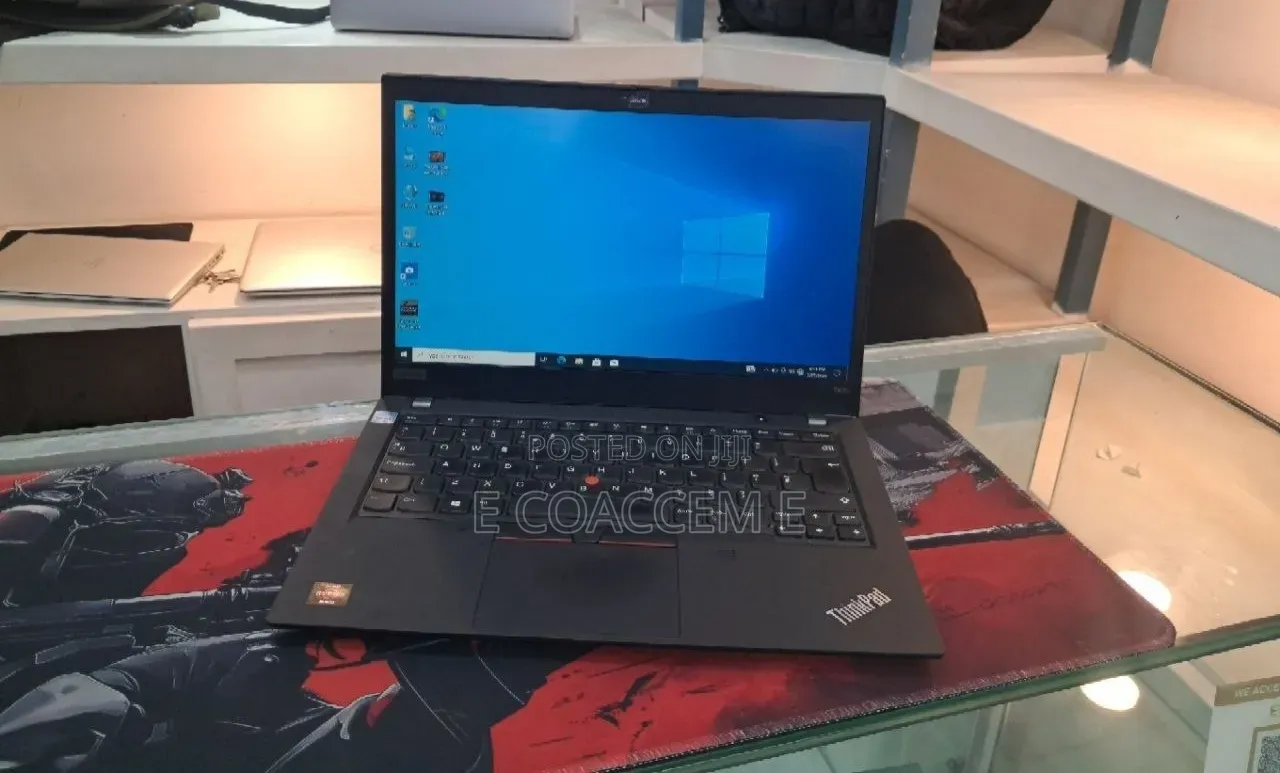 New Laptop Lenovo ThinkPad t495s 8GB AMD Ryzen 5 SSD 256GB