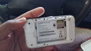 Huawei E5785-320a 4G LTE Mobile WiFi Router
