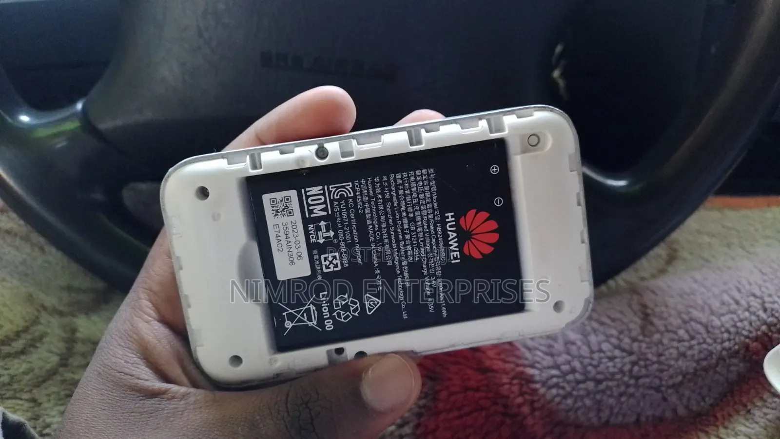 Huawei E5785-320a 4G LTE Mobile WiFi Router