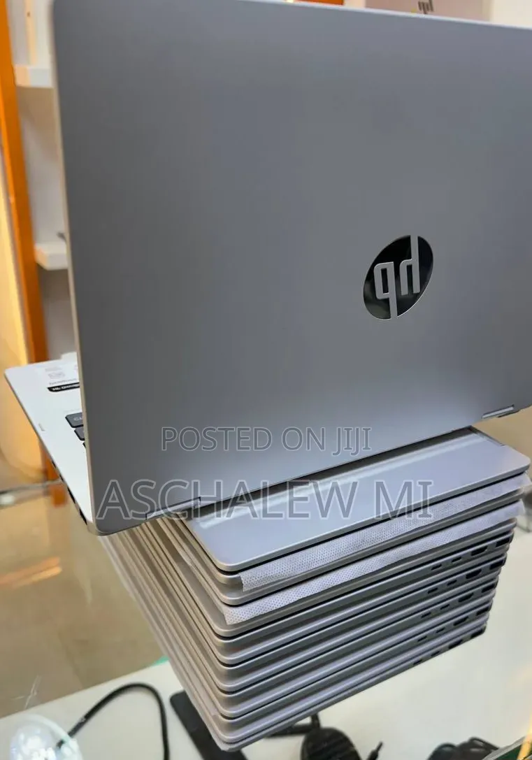 New Laptop HP OmniBook 5 14" 16GB Intel Core 7 SSD 512GB