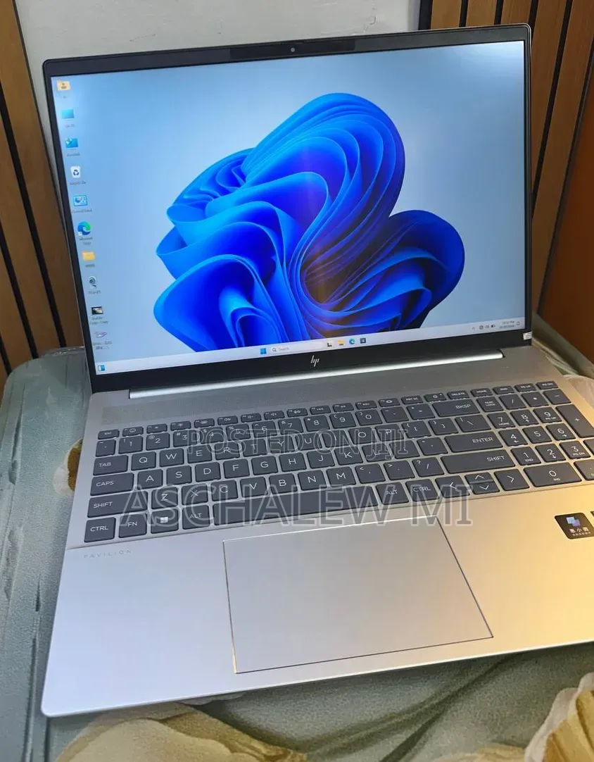 New Laptop HP Pavilion 15 16GB Intel Core i7 SSD 1T