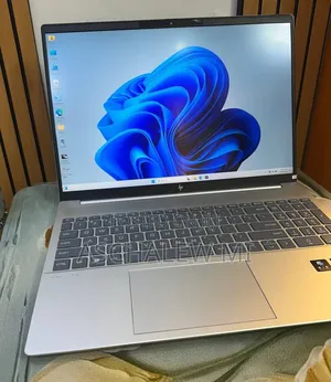 New Laptop HP Pavilion 15 16GB Intel Core i7 SSD 1T