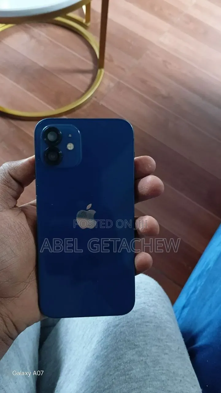 Apple iPhone 12 64 GB Blue