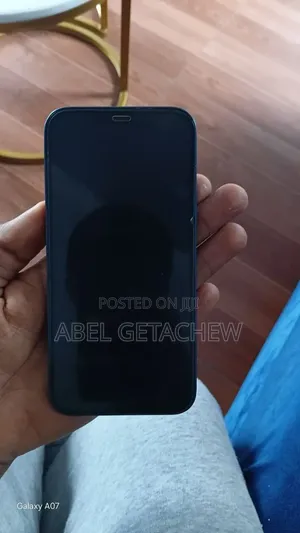 Apple iPhone 12 64 GB Blue