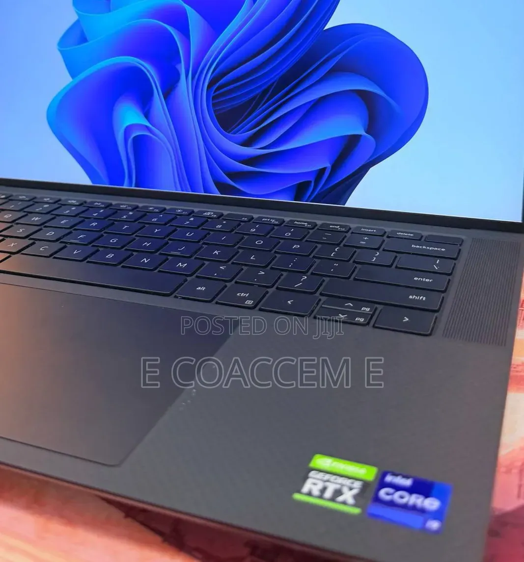 New Laptop Dell Precision 5560 16GB Intel Core i9 SSD 512GB