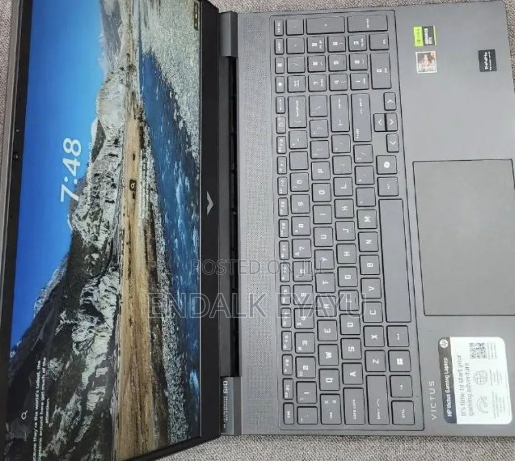 New Laptop HP Victus 16 16GB AMD Ryzen 7 SSD 1T